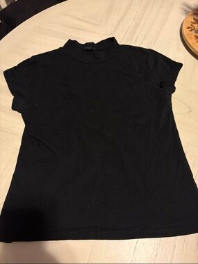 Splash Black Short Sleeve Mock Neck Tee